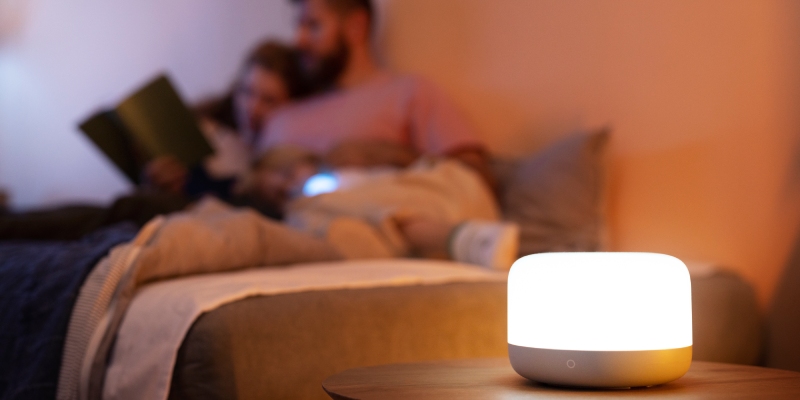 Simulateur d’aube pour enfants : bénéfices, dangers, conseils